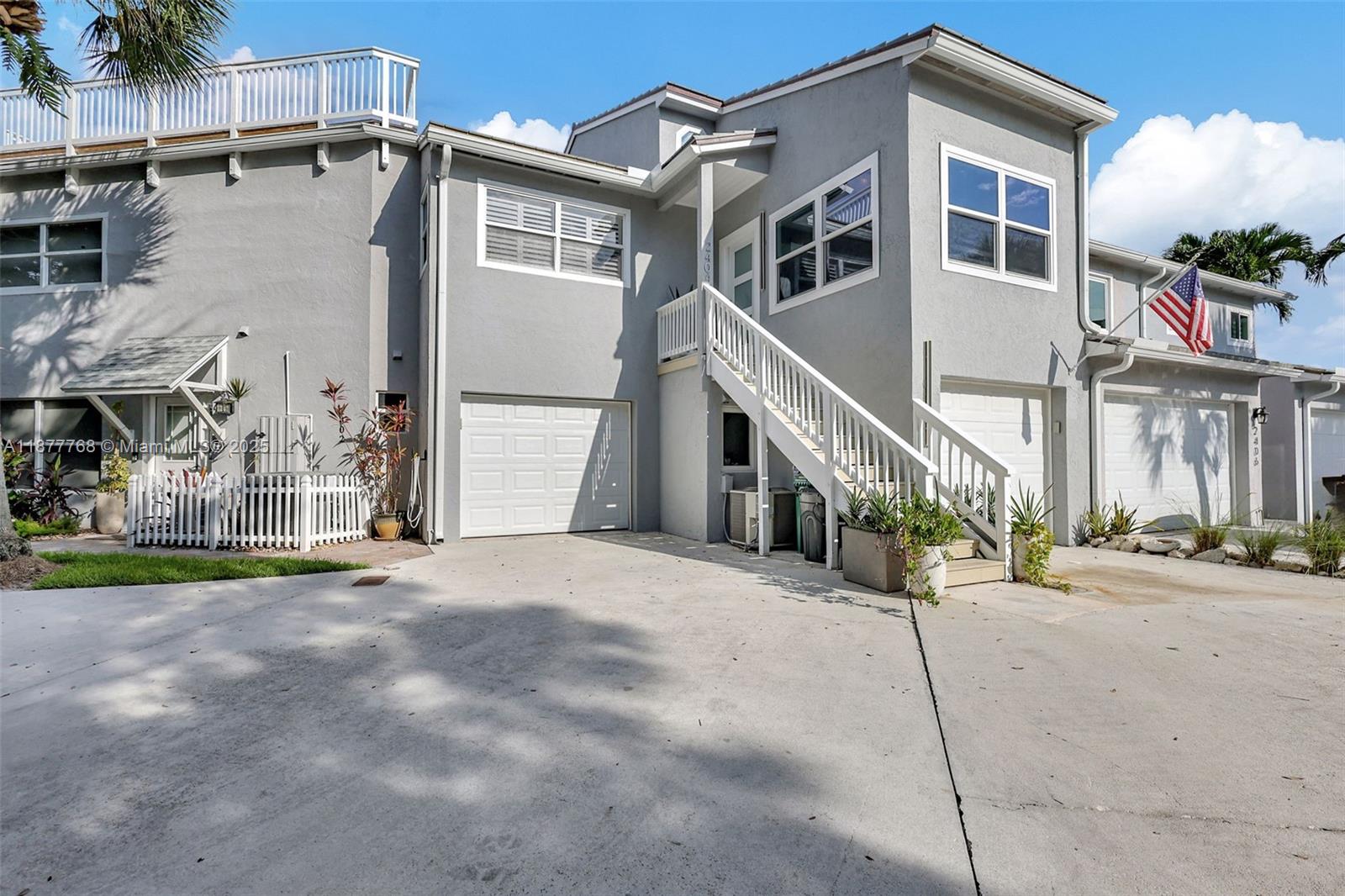 CORAL COVE BEACH SECTION - Residential