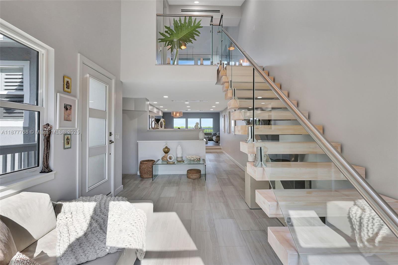 CORAL COVE BEACH SECTION - Residential