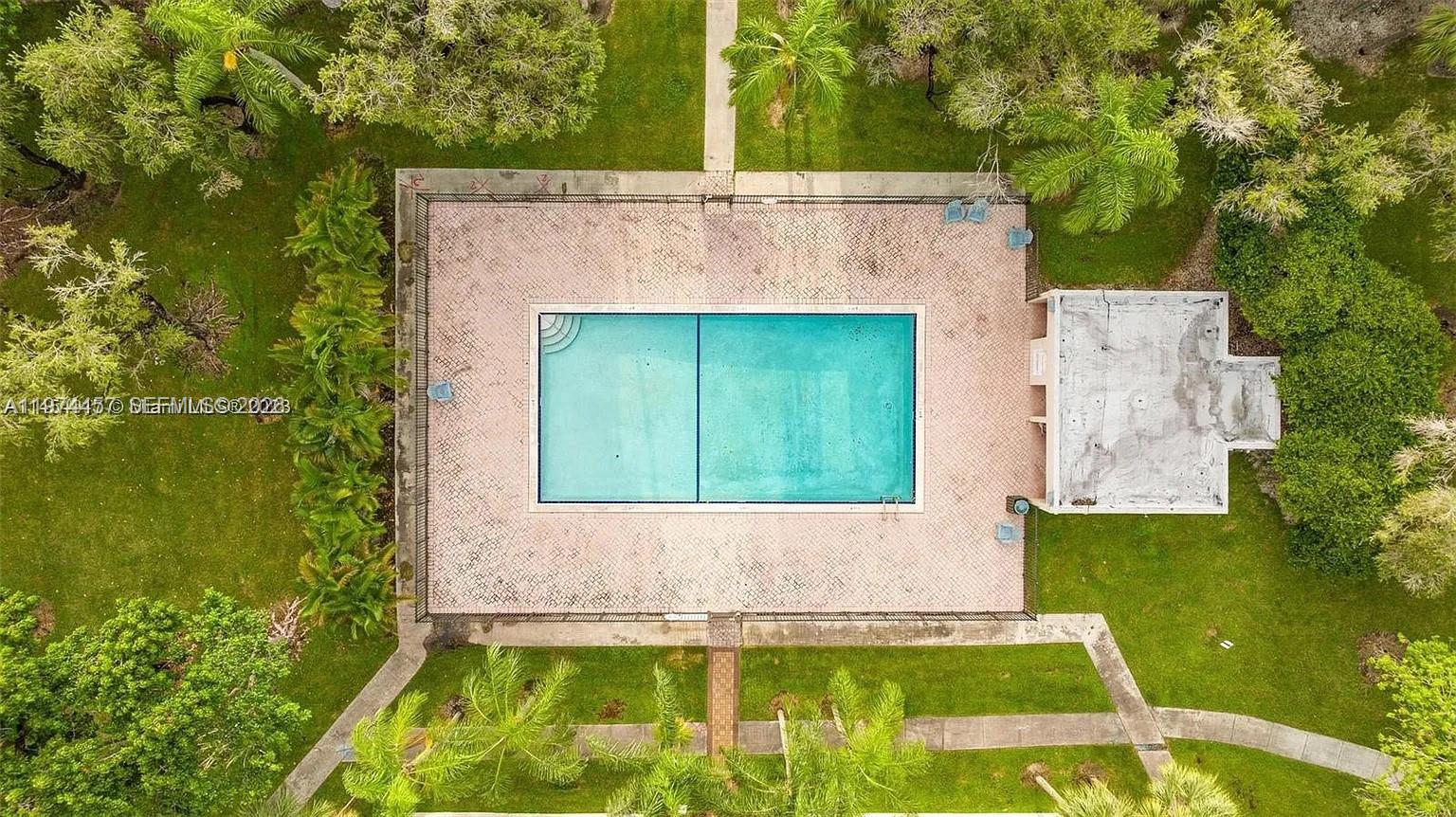 THE HORIZONS WEST CONDO - Residential Lease