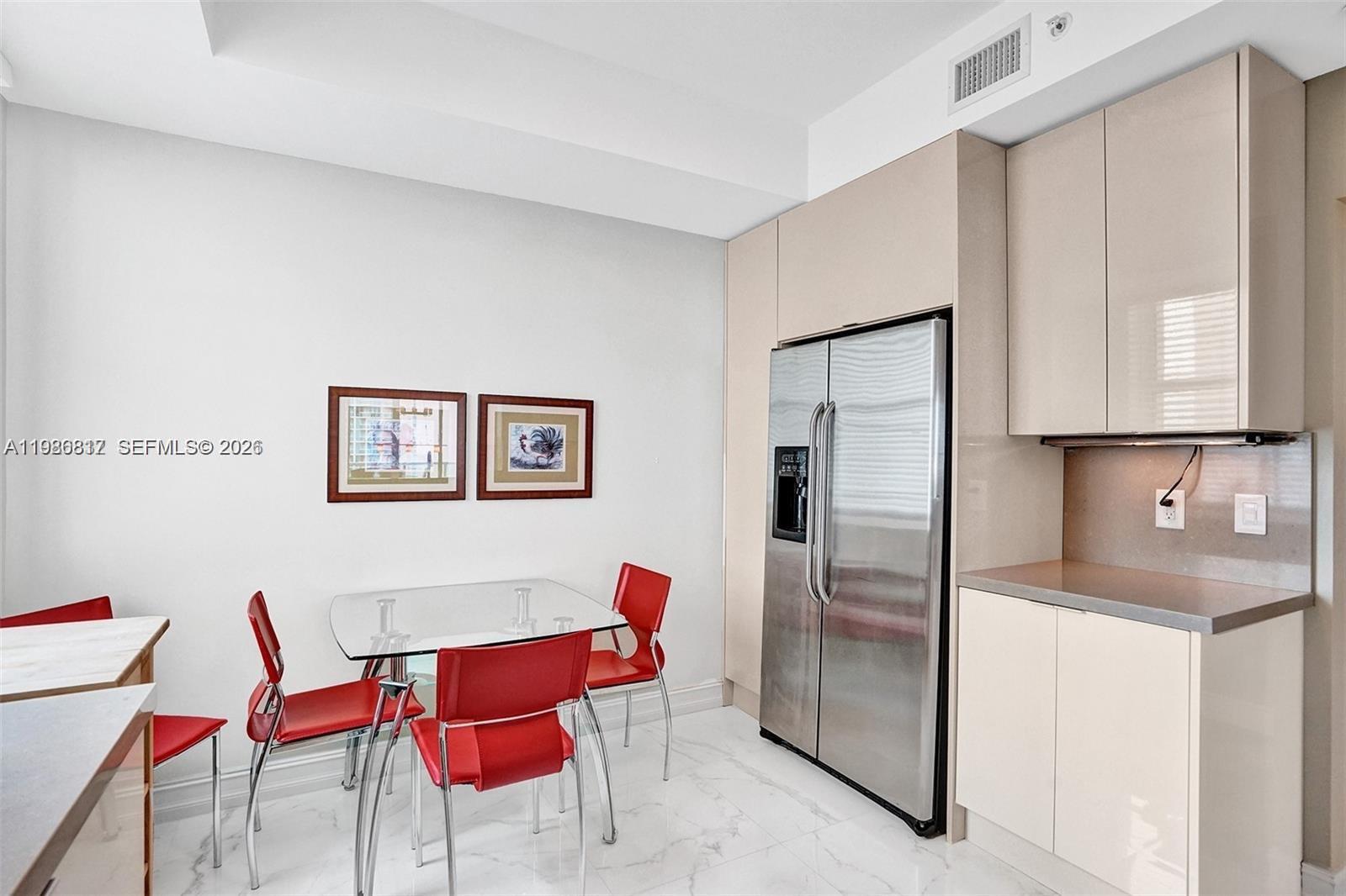 Aventura Marina - Residential