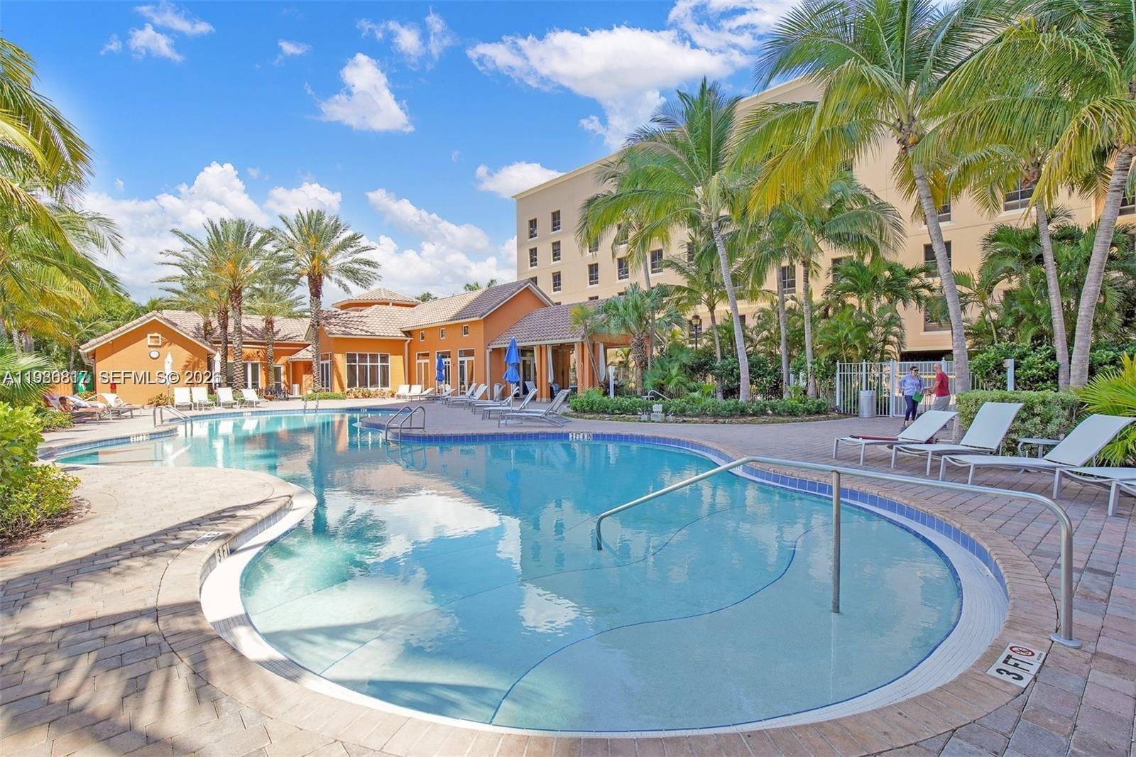 Aventura Marina - Residential