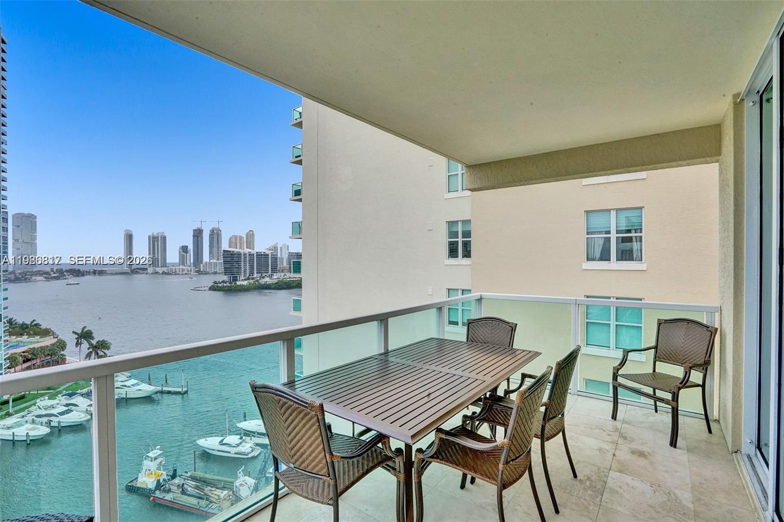 Aventura Marina - Residential