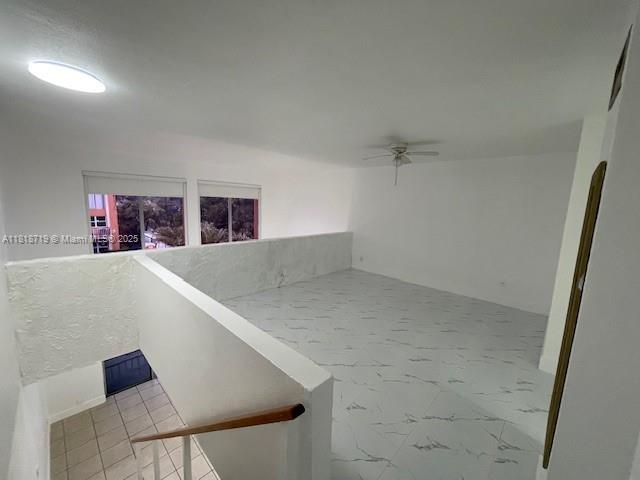 VENETIAN GARDENS AT COUNT - Residential Lease