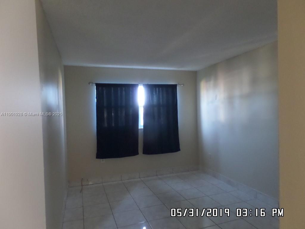 SUNSET HILLS I CONDOMINIU - Residential Lease