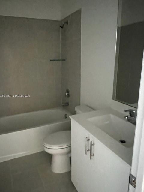 KEYS GATE RESIDENTIAL - Residential Lease