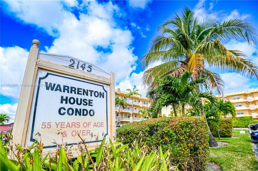 SPACIOUS 1 BEDROOM 1 BATHROOM CONDO LOCATED IN THE COMMUNITY OF WARRENTON HOUSE IN THE HEART OF HOLLYWOOD. GREAT LOCATION ON THE 1ST FLOOR. TILE FLOOR THROUGHOUT. UNIT HAS LOTS OF STORAGE CLOSETS. UNIT IS BEING SOLD FURNISHED. TRULY A MUST SEE! THIS COMMUNITY IS AN ACTIVE ADULT COMMUNITY. AMENITIES INCLUDE: POOL, CLUBHOUSE, DECK, BBQ GRILLS, COMMON LAUNDRY. CONVENIENTLY LOCATED NEAR EXPRESSWAYS, RESTAURANTS, SHOPPING, GOLF AND BEACHES JUST MINUTES AWAY!! ALL CLOSE BY. LOW MAINTENANCE FEE. GREAT FOR ALL YEAR LIVING OR 2ND HOME. MUST SEE!!