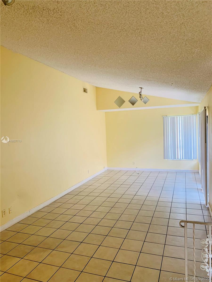 NORTH LAUDERDALE VILLAGE - Residential Lease