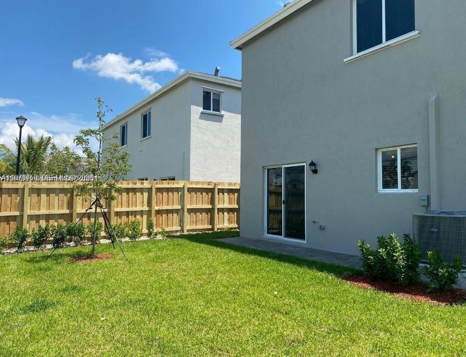 PALMS AT BELLA VISTA - Residential Lease