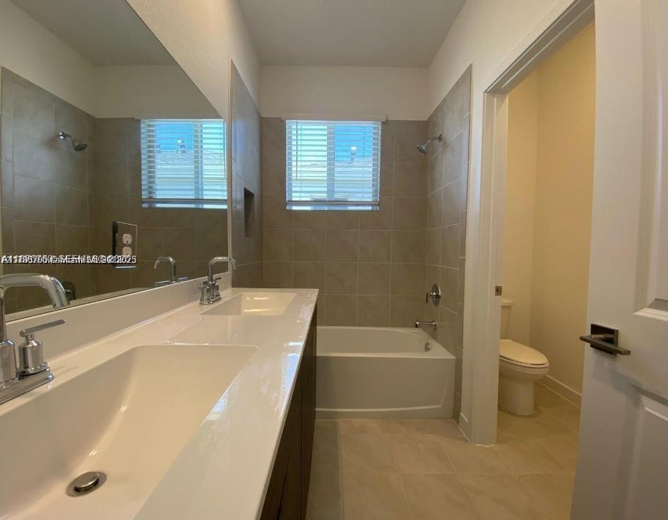 PALMS AT BELLA VISTA - Residential Lease