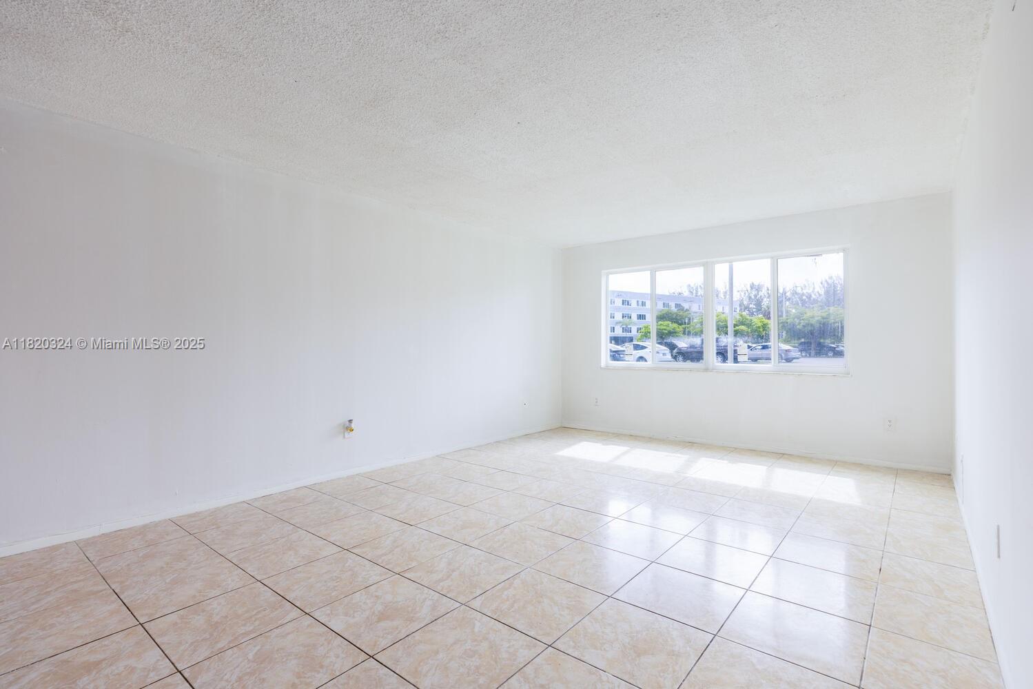 14850 Naranja Lakes Blvd B1B