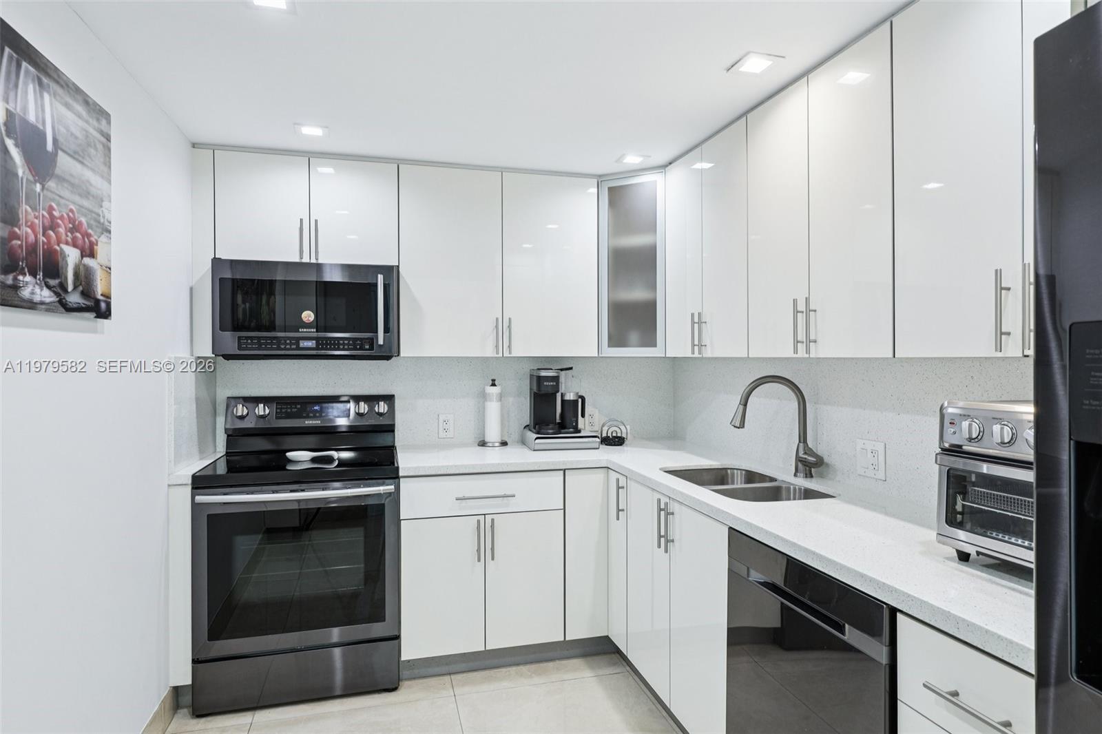 CORONADO CONDO - TOWER II - Residential