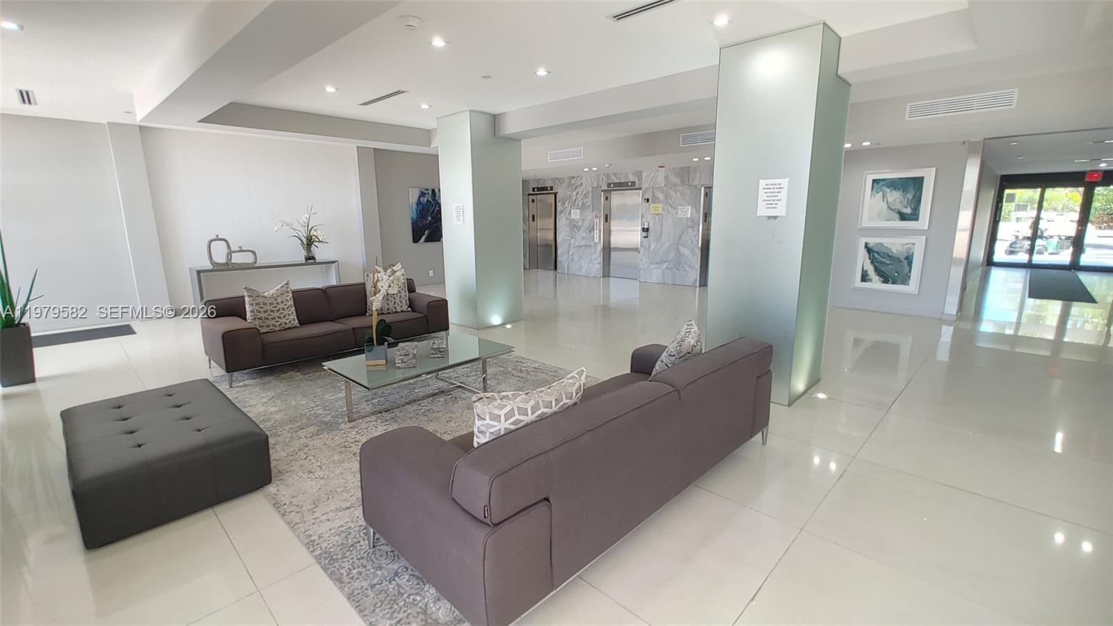 CORONADO CONDO - TOWER II - Residential