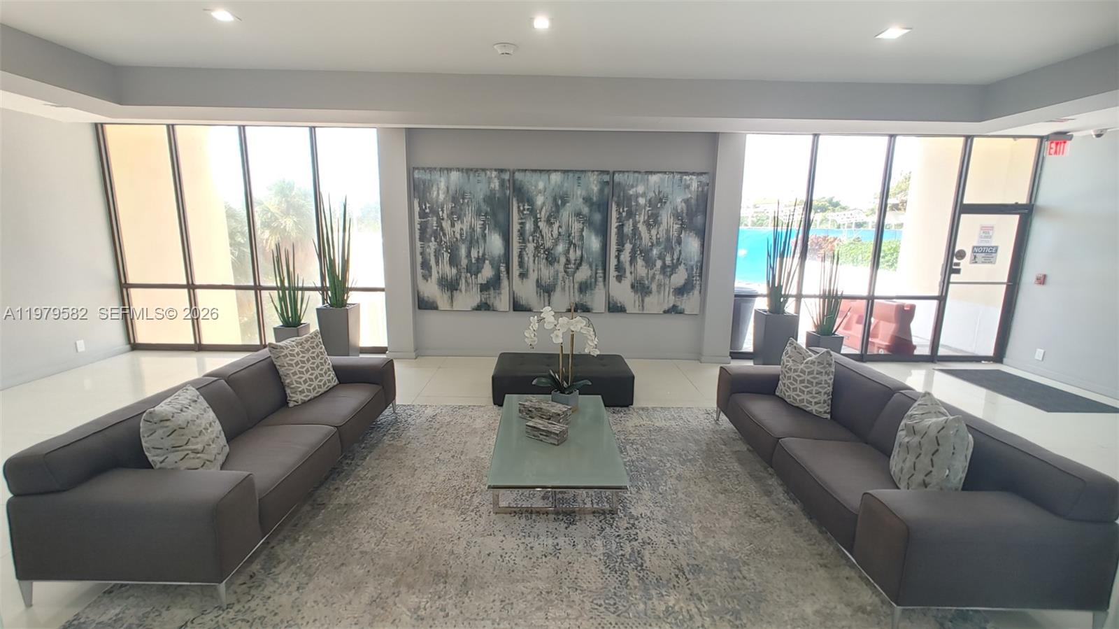 CORONADO CONDO - TOWER II - Residential