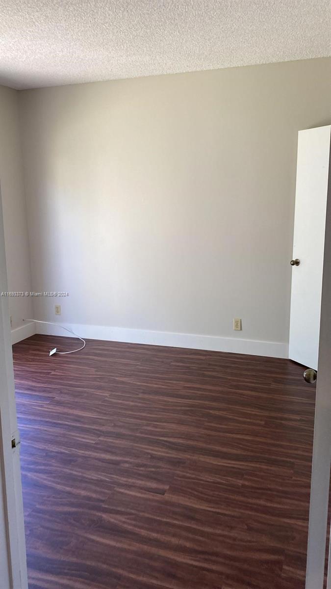 HAYLOFTS OF CORAL SPRINGS - Residential