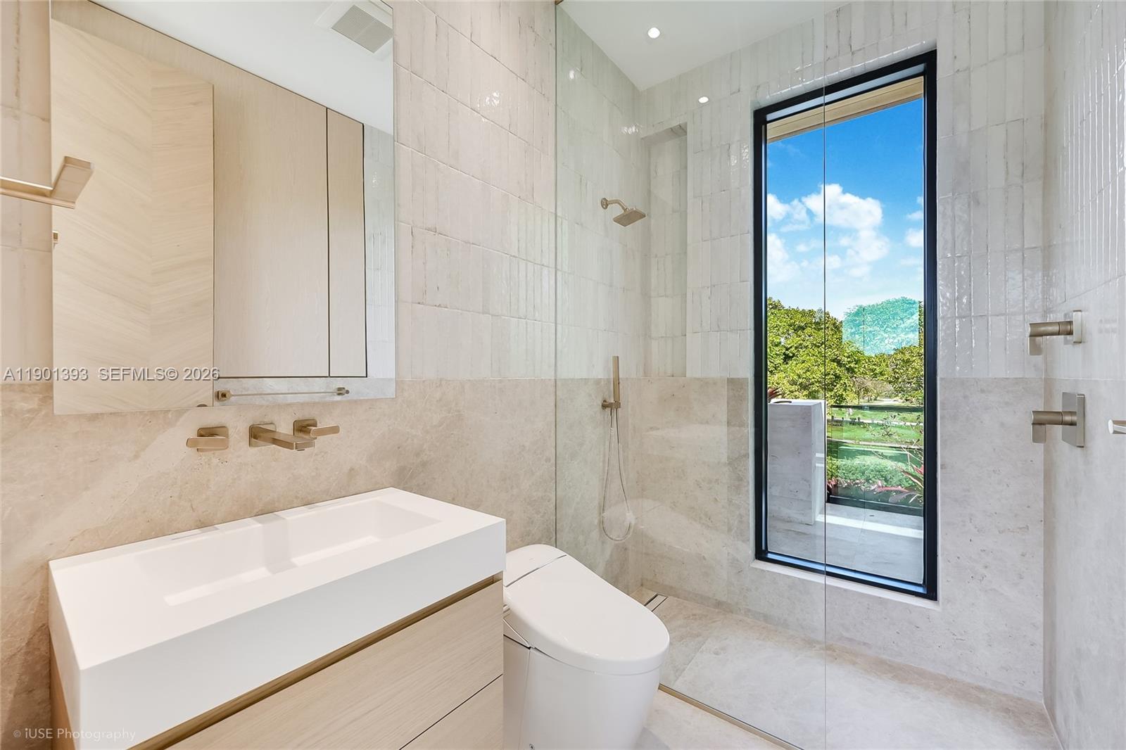 BAY POINT - Residential