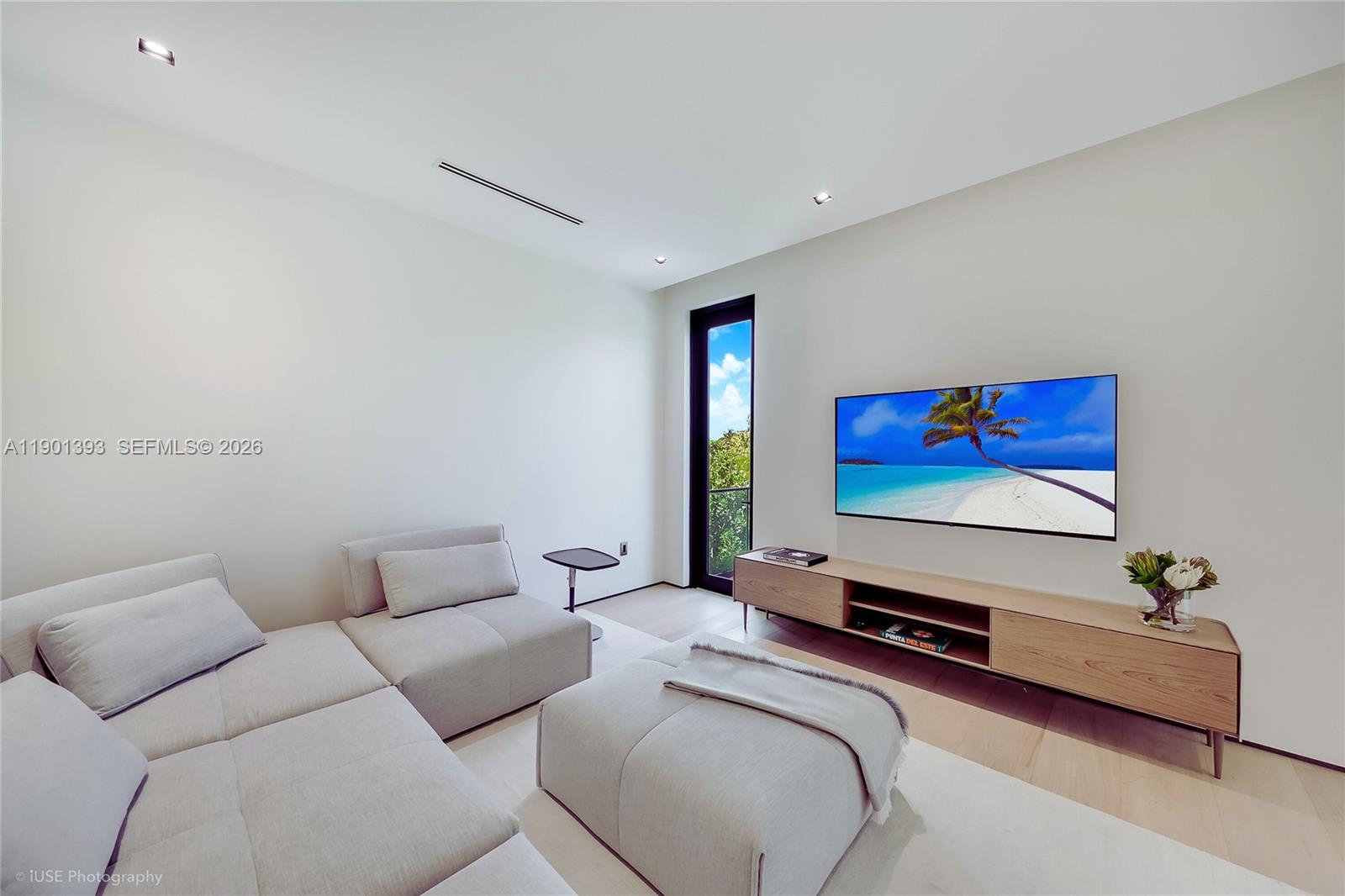 BAY POINT - Residential