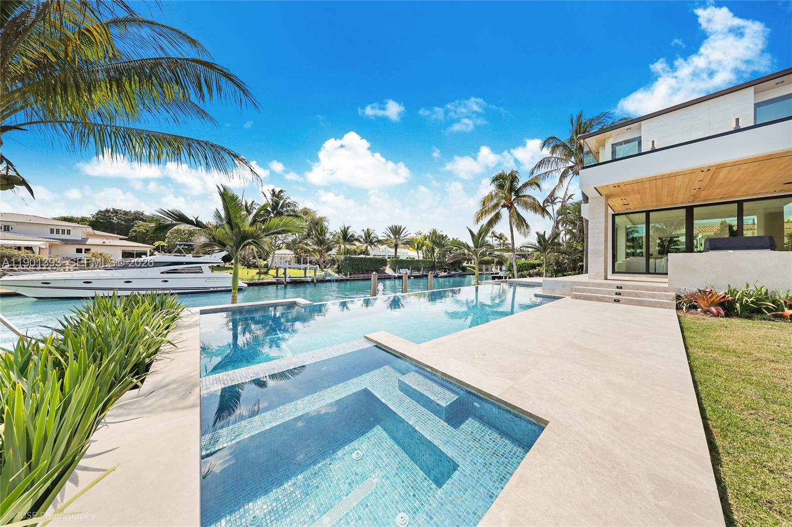 BAY POINT - Residential