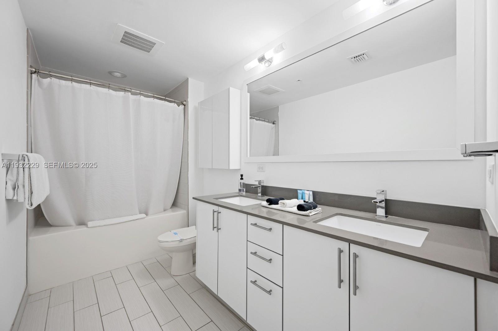 NINE AT MARY BRICKELL VIL - Residential