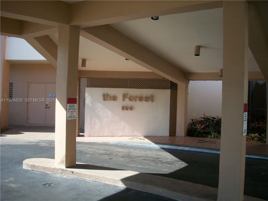 Welcome home! Completely updated...1 yr old AC and Water heater,flooring,Impact windows,SS appliances and Plantation Shutters..Laminated wood thru out! Don't forget to relax on your screened in patio with view of the pool...55+ community w/youngest resident 19 yrs old..No Pets...Assoc requires 20% down and at least a 700 credit score...