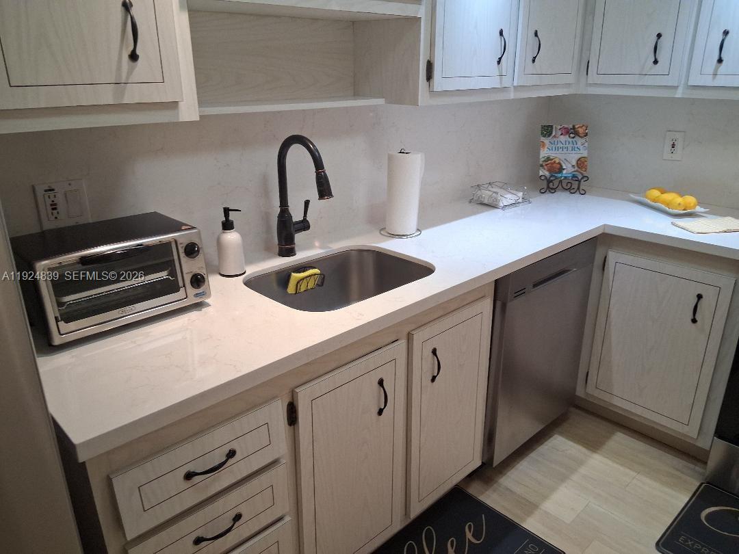 PARK PLACE CONDOMINIUM NO - Residential