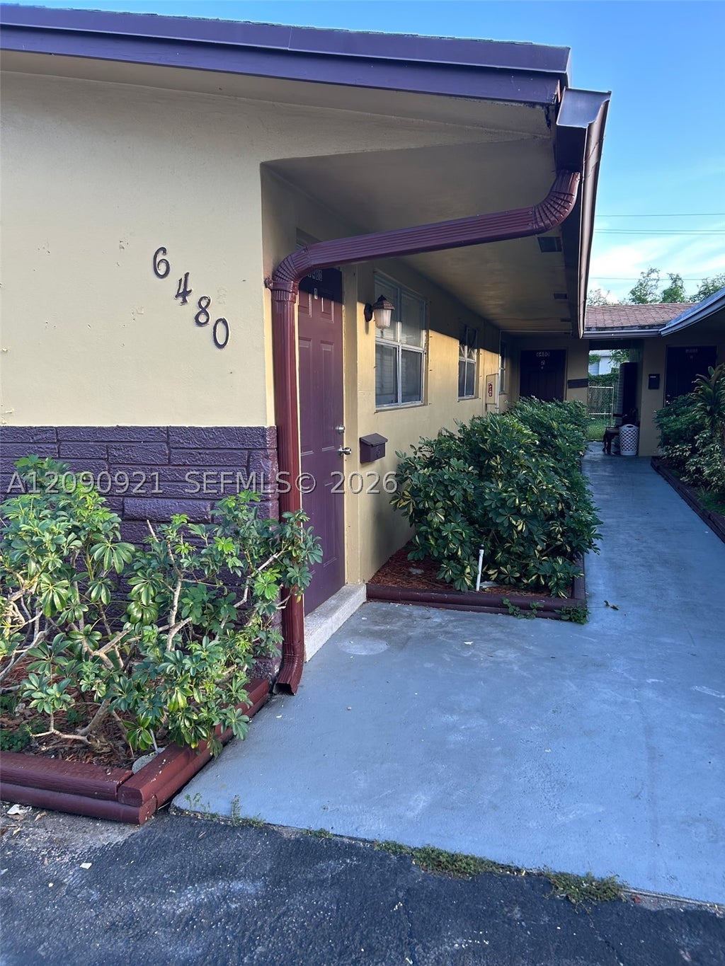 Photo of 6480 NW 20th Ct #1, Sunrise, FL 33313 (MLS # A12090921)