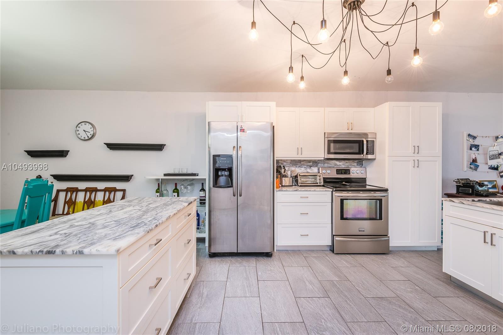 CREEKSIDE VILLAS SEC1 - Residential