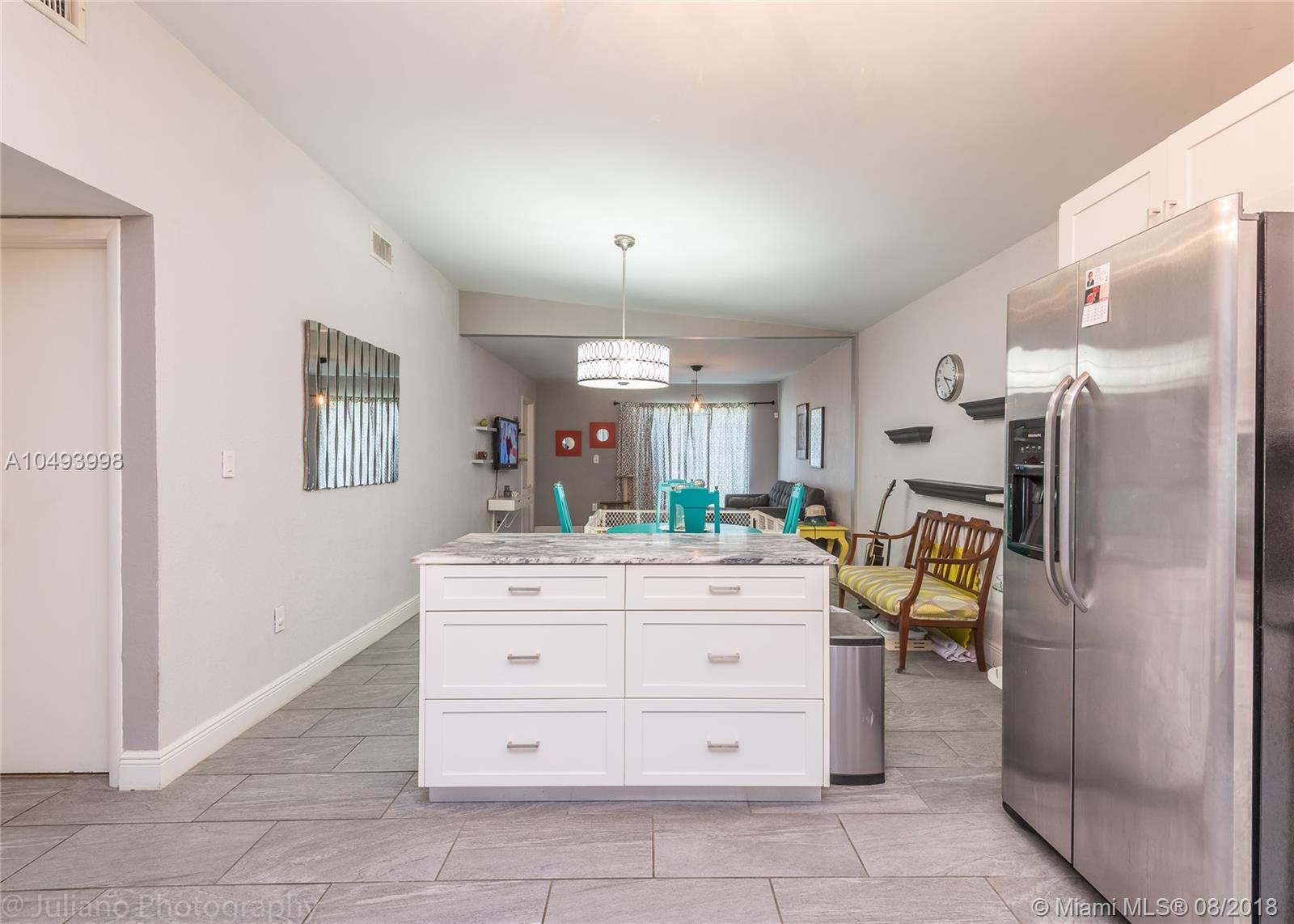 CREEKSIDE VILLAS SEC1 - Residential