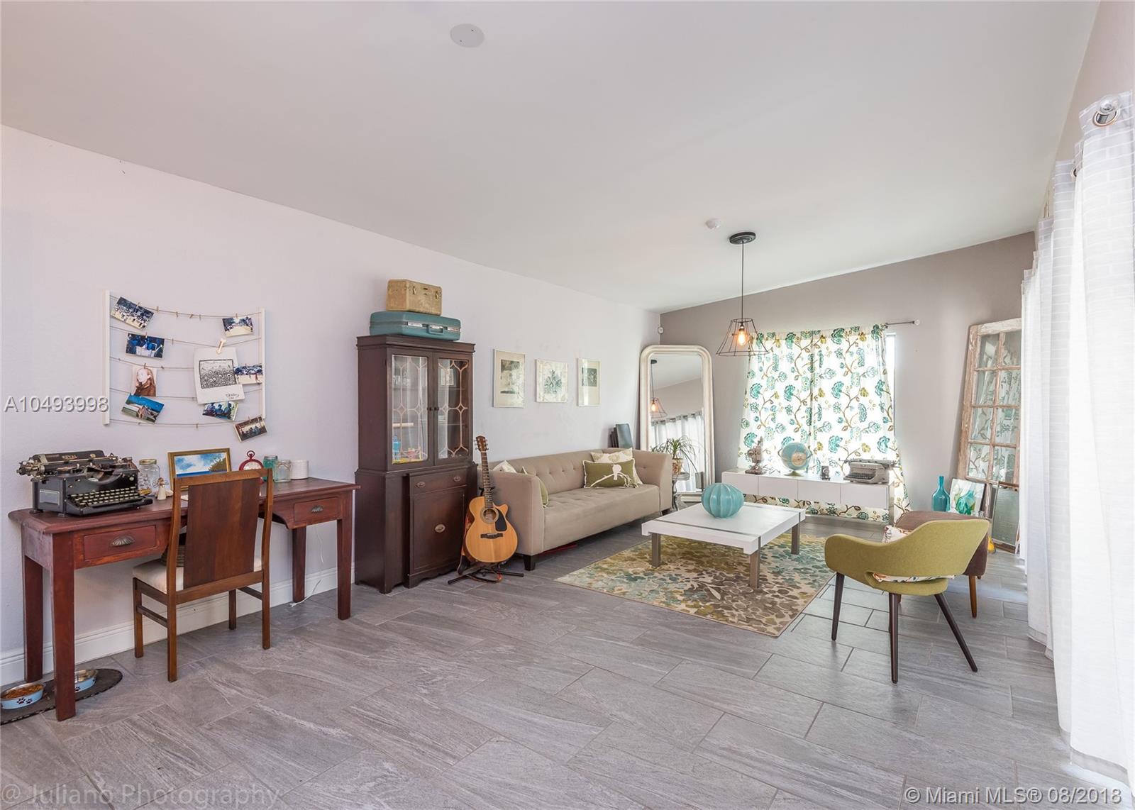 CREEKSIDE VILLAS SEC1 - Residential