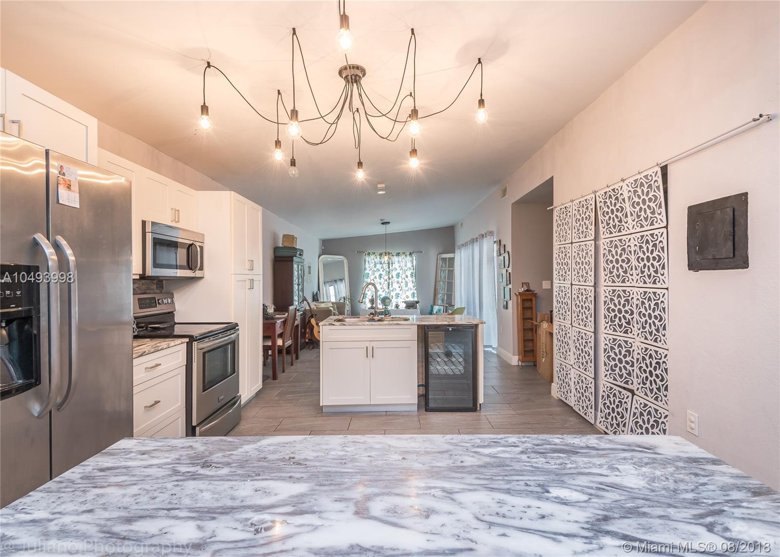 CREEKSIDE VILLAS SEC1 - Residential