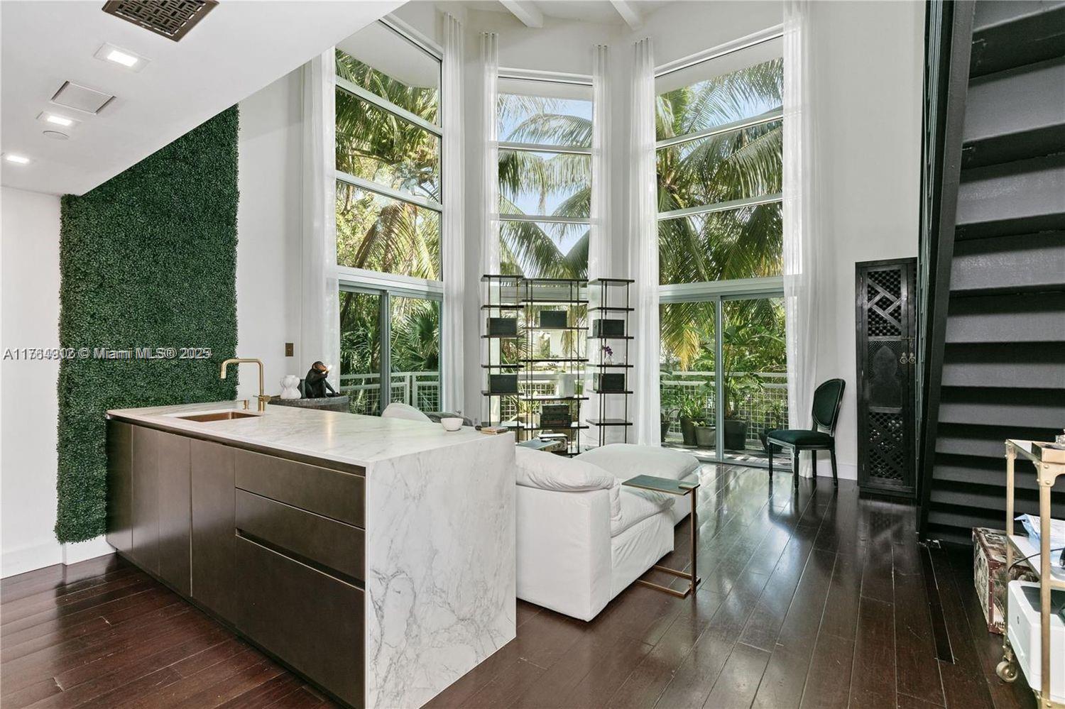 Rental Property at 7728 Collins Ave 10, Miami Beach, Miami-Dade County, Florida - Bedrooms: 2 
Bathrooms: 2  - $4,500 MO.
