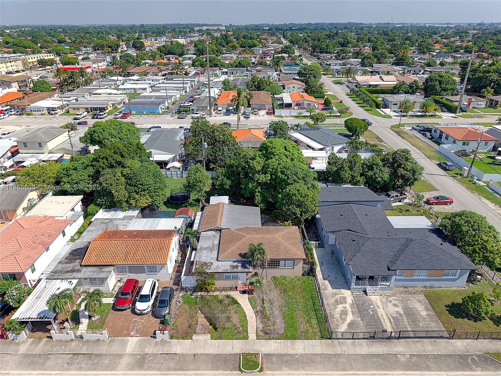 HIALEAH 13TH ADDN AMD PL - Residential