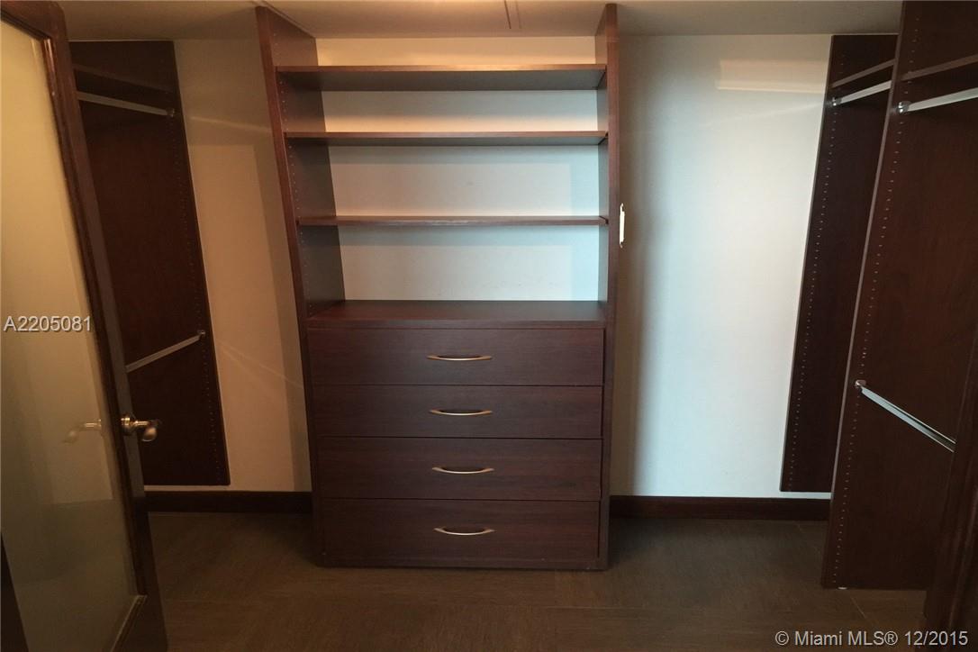 WIND CONDO - Residential Lease