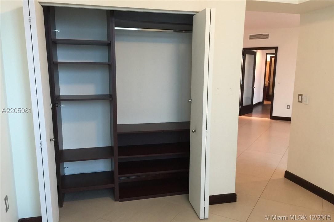 WIND CONDO - Residential Lease