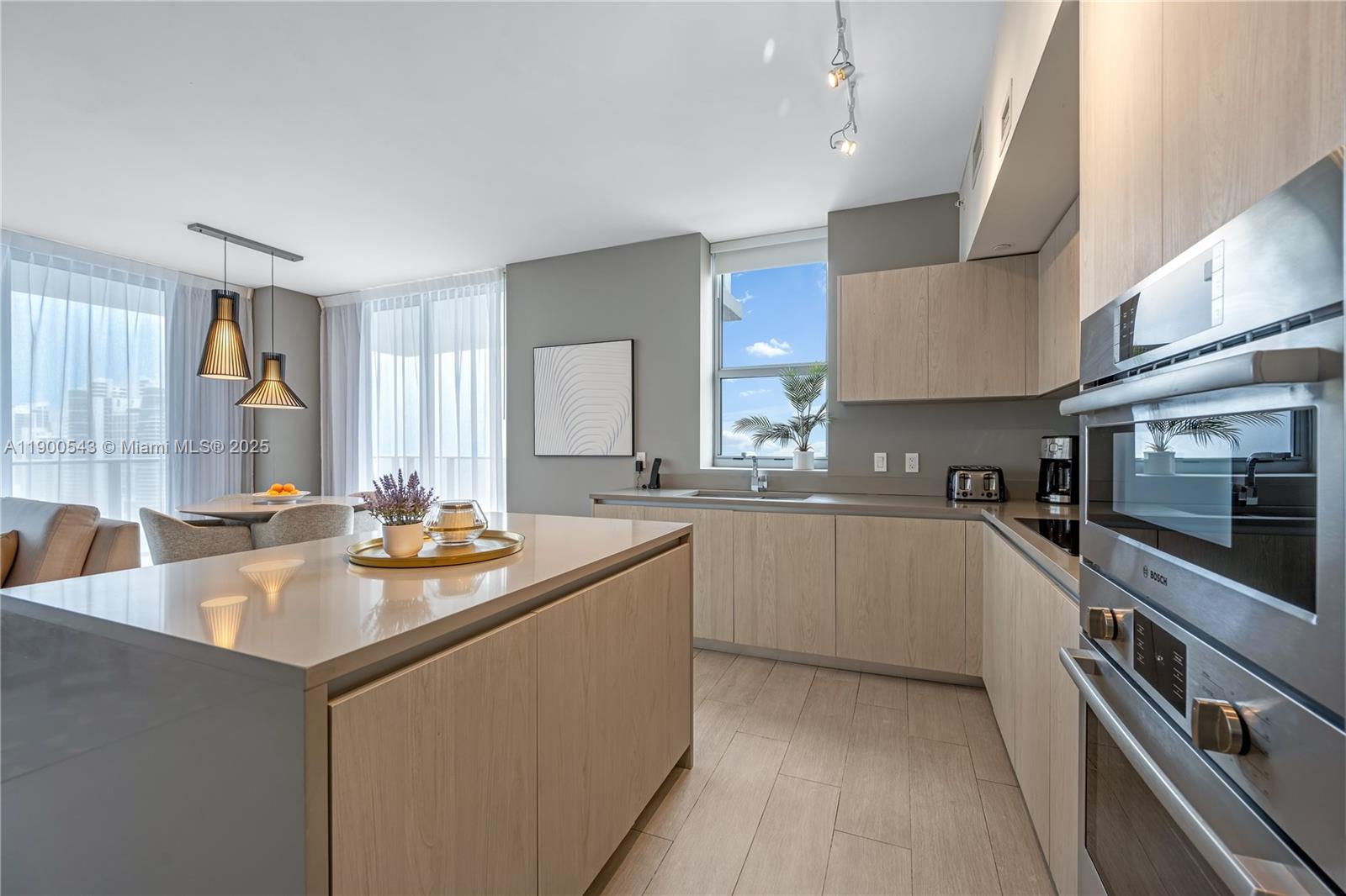 4010 SOUTH OCEAN CONDO - Residential Lease