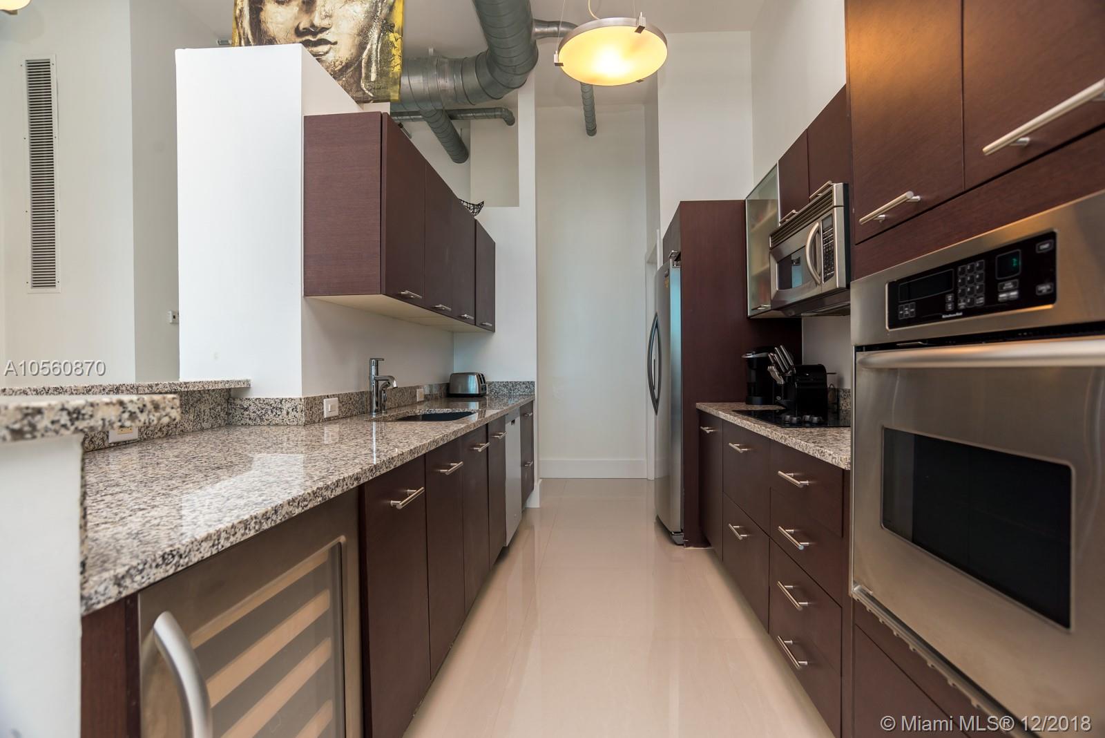 UPTOWN MARINA LOFTS CONDO - Residential Lease