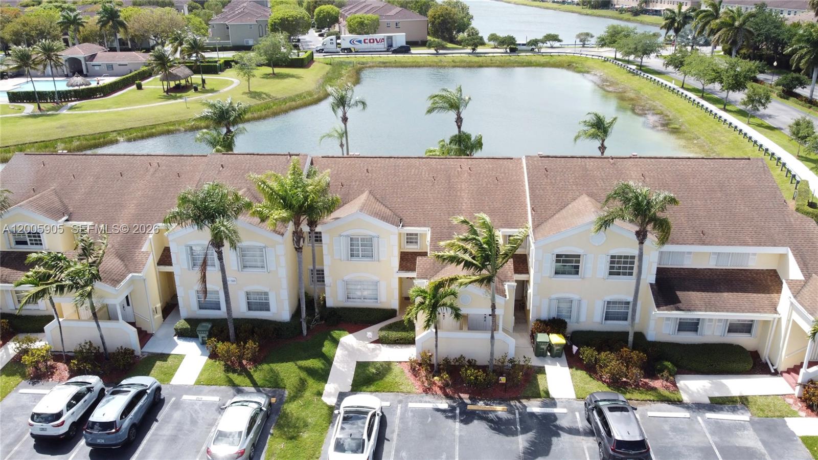 KEYS GATE CONDO NO TWO - Residential