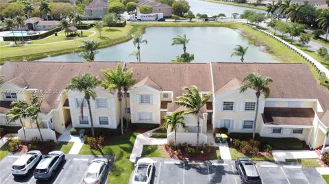 Tiny photo for 2524 SE 19th Pl #204-B, Homestead, FL 33035 (MLS # A12005905)