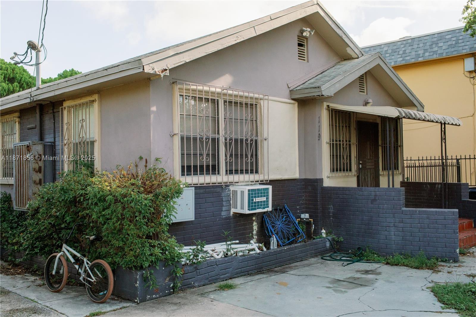 DIXIE HIGHWAY TRACK - Residential Income