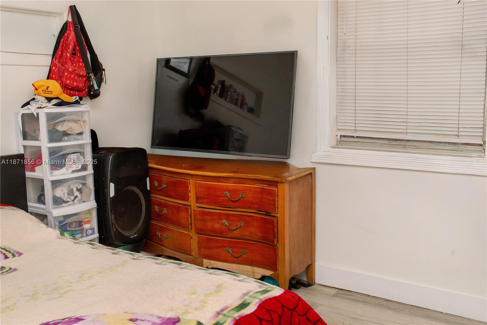 DIXIE HIGHWAY TRACK - Residential Income