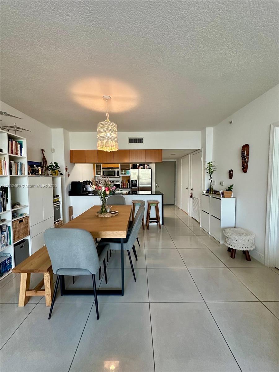 1750 N Bayshore Dr 4712