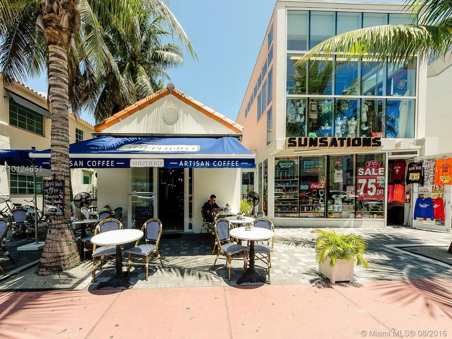 SOUTH BEACH TROPHY RETAIL BUILDING in a prime, high-traffic Collins Avenue location in the heart of the Art Deco shopping & entertainment district. Renovated historic building and new construction with central air, sprinkler system and elevator. Money-making, free-standing commercial property with 3 NNN tenants, steps from Ocean Drive. Turnkey Collins Ave retail for under $1,000 per SF! Ideal for investor or end-user. MXE zoning allows for retail, restaurant, hotel and more. Please do not disturb tenants.