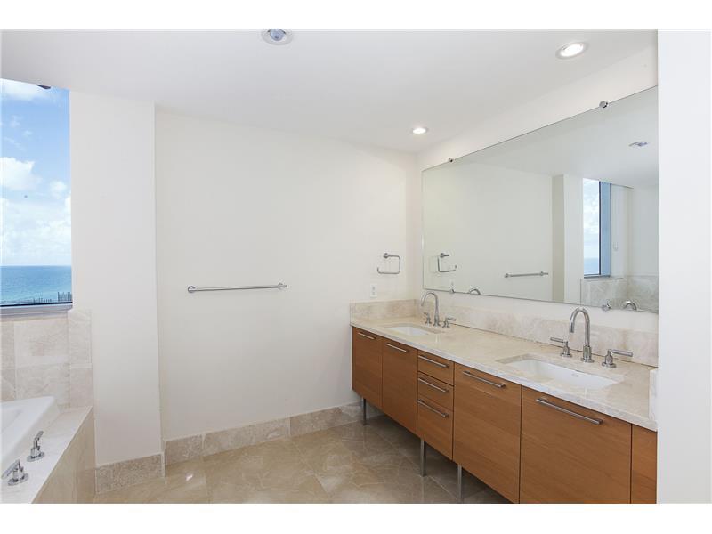 JADE BEACH CONDO - Residential Lease