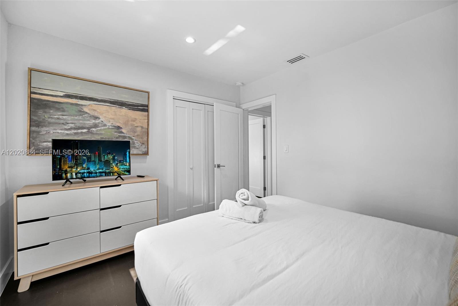ALTA VISTA - Residential