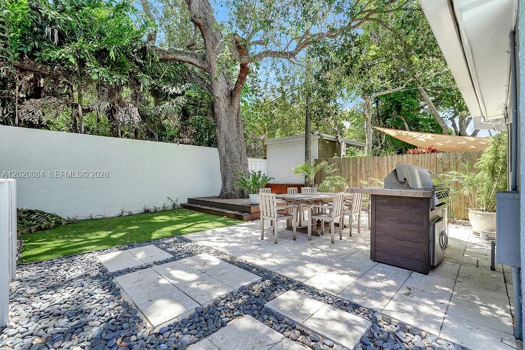 ALTA VISTA - Residential