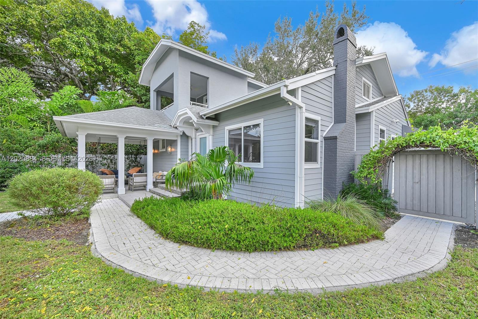 ALTA VISTA - Residential