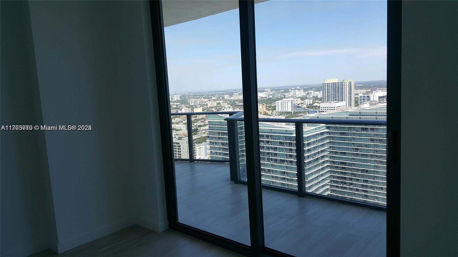 1300 S MIAMI AVENUE CONDO - Residential