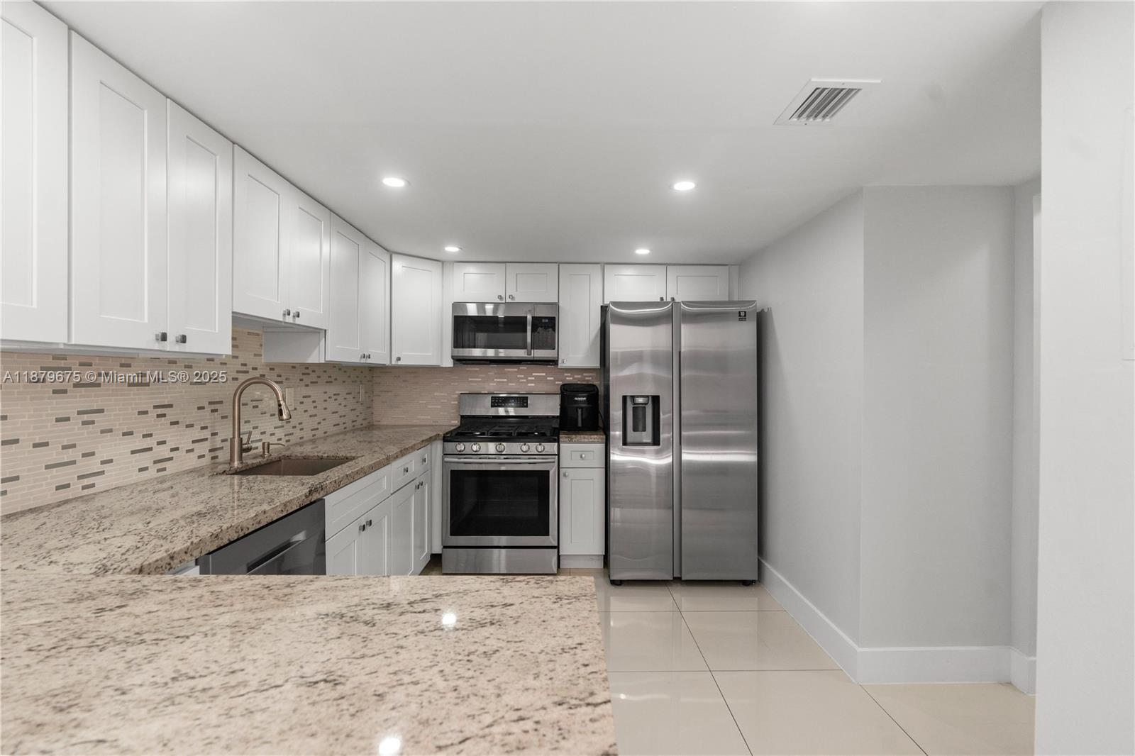 SNAPPER VILLAGE PHASE I S - Residential