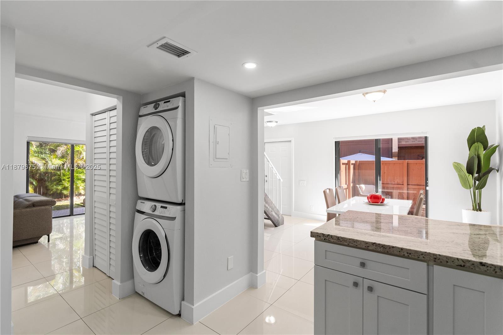 SNAPPER VILLAGE PHASE I S - Residential