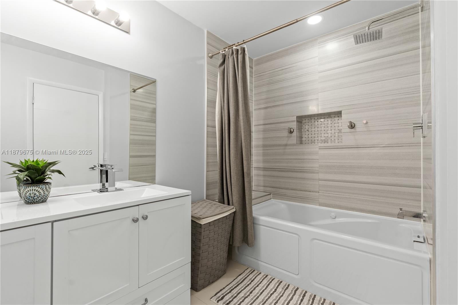 SNAPPER VILLAGE PHASE I S - Residential