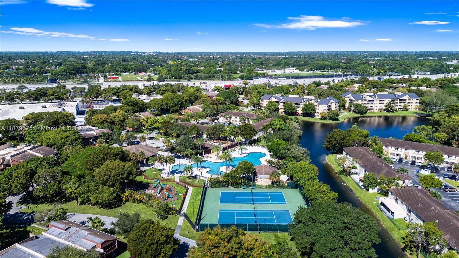 SNAPPER VILLAGE PHASE I S - Residential